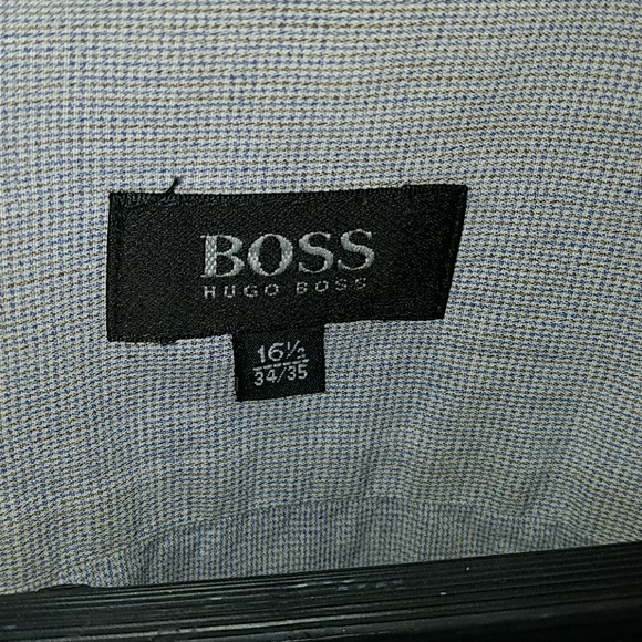 Hugo Boss button down, good condition, nice color - Picture 2 of 6